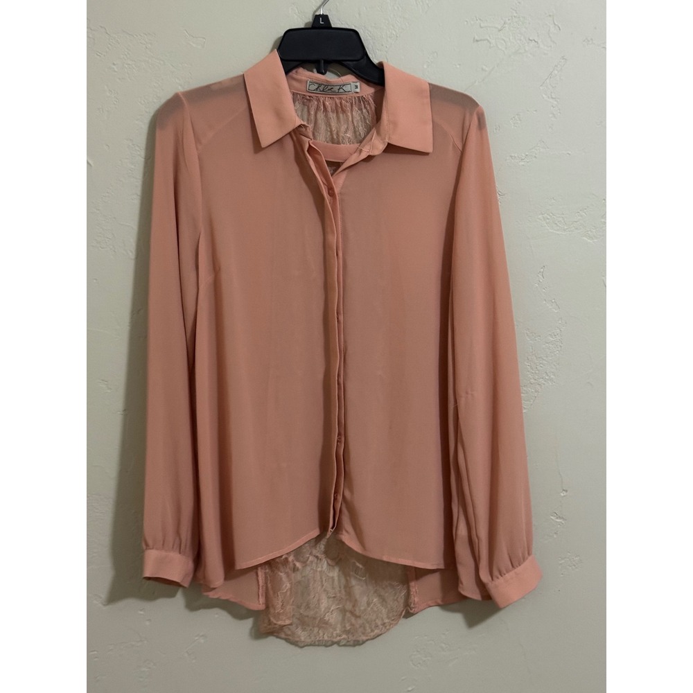 Chloe K Blouse Size M - Dusty Rose / Blush Pink - Button Up with Lace Back Panel
